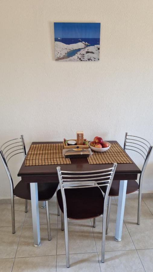 Studios Achileus Apartment