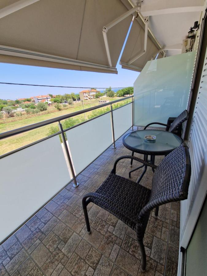 Studios Achileus Apartment