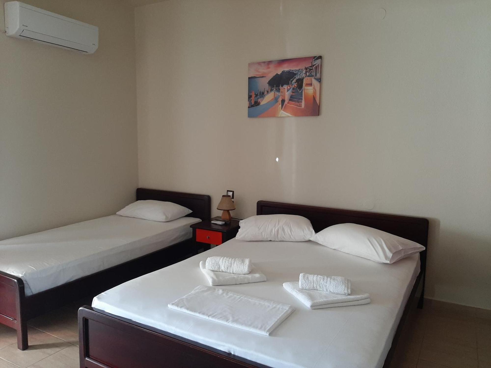 Apartment Studios Achileus *